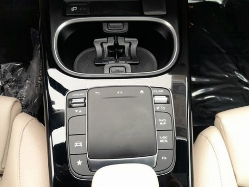 Used 2023 Mercedes-Benz CLA 250 4MATIC w/ Premium Package image 12
