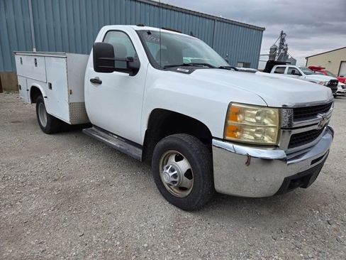 Used 2008 Chevrolet Silverado 3500 W/T RWD image 1