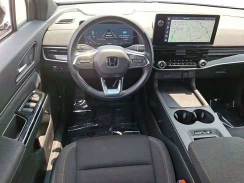 Used 2024 Honda Prologue EX image 13