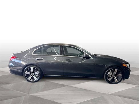 Used 2025 Mercedes-Benz C 300 4MATIC Sedan image 9