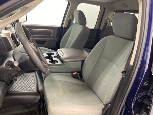 Used 2016 RAM 1500 Classic SLT AWD/4WD image 14