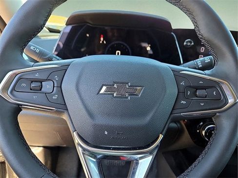 Certified 2025 Chevrolet Trax ACTIV w/ Driver Confidence Package image 24