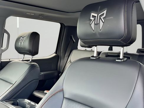 New 2025 Ford F250 Lariat w/ Lariat Ultimate Package image 30