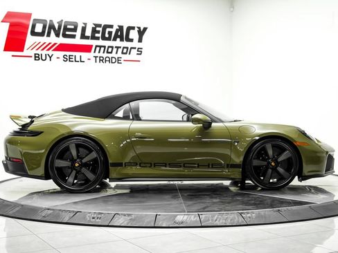 Used 2026 Porsche 911 Carrera GTS RWD image 8