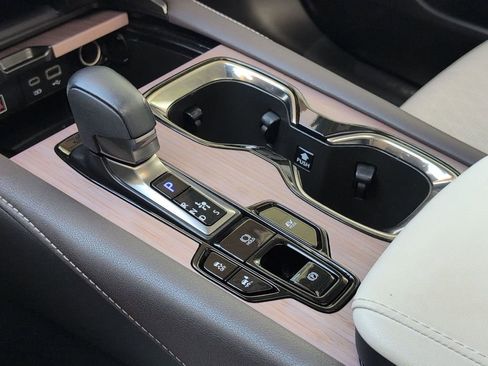 Used 2024 Lexus RX 350 w/ Technology Package image 30