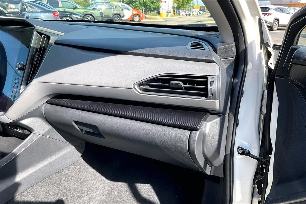 Certified 2025 Subaru Crosstrek 2.5i Premium AWD/4WD image 17