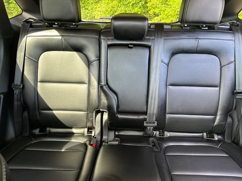 Used 2025 Ford Escape Platinum AWD/4WD image 36