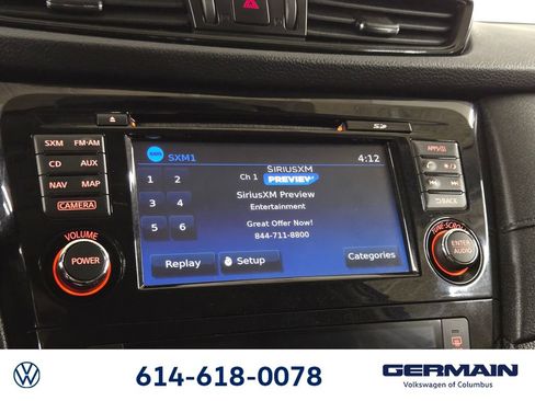 Used 2017 Nissan Rogue SV w/ SV Premium Package AWD/4WD image 29