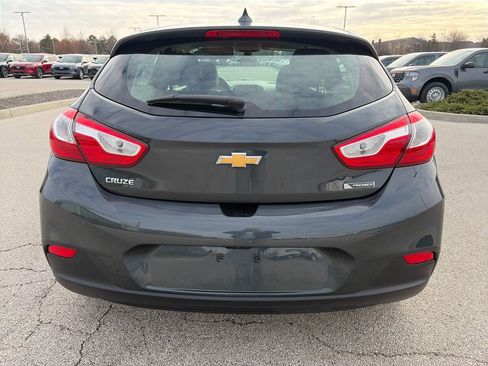 Used 2017 Chevrolet Cruze Premier image 6