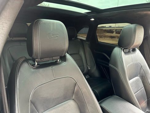Used 2020 Jaguar F-PACE S image 31