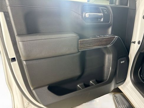 Used 2021 GMC Sierra 1500 Elevation w/ Preferred Package AWD/4WD image 11