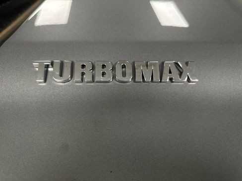 Used 2024 Chevrolet Silverado 1500 Custom w/ Turbomax Blackout Package RWD image 23