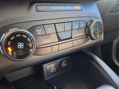 Used 2024 Ford Bronco Sport Big Bend w/ Convenience Package image 17