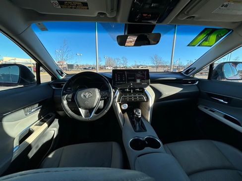 Used 2021 Toyota Venza XLE w/ Softex Package image 26