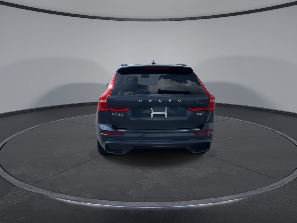 Used 2024 Volvo XC60 B5 Core w/ Protection Package Premier AWD/4WD image 7