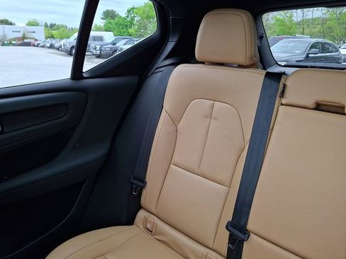 Used 2021 Volvo XC40 T5 Inscription w/ Climate Package AWD/4WD image 23
