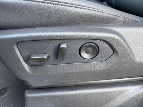 New 2026 Chevrolet Silverado 2500 LT image 12