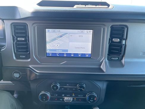 Used 2022 Ford Bronco Outer Banks image 14