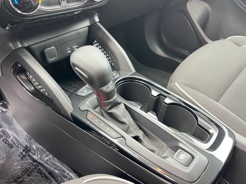 Used 2025 Chevrolet TrailBlazer LT image 39