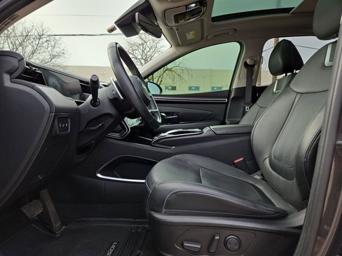 Used 2023 Hyundai Tucson Limited FWD image 16