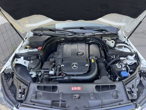 Used 2014 Mercedes-Benz C 250 Sedan image 5