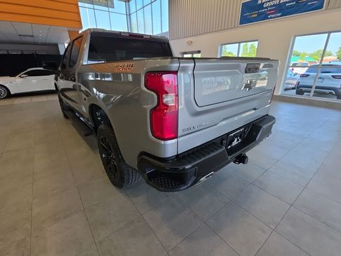 Used 2025 Chevrolet Silverado 1500 LT Trail Boss w/ LPO, Dark Essentials Package AWD/4WD image 12