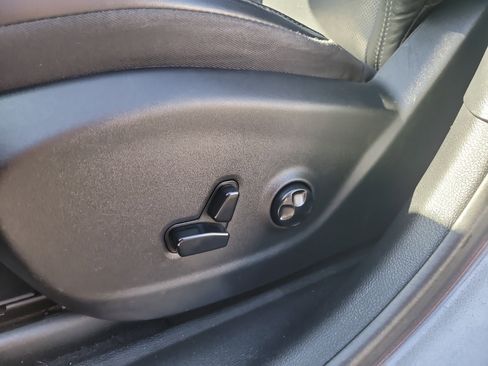 Used 2021 Jeep Cherokee High Altitude image 17