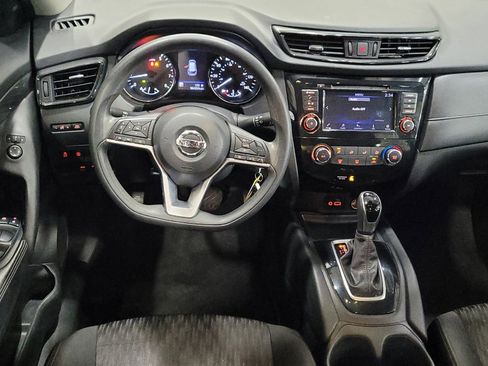Used 2019 Nissan Rogue S AWD/4WD image 22