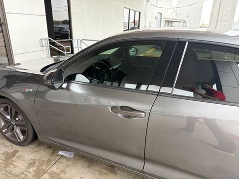 Used 2023 Acura Integra A-Spec FWD image 10