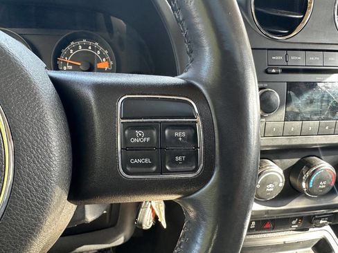 Used 2015 Jeep Patriot High Altitude image 13