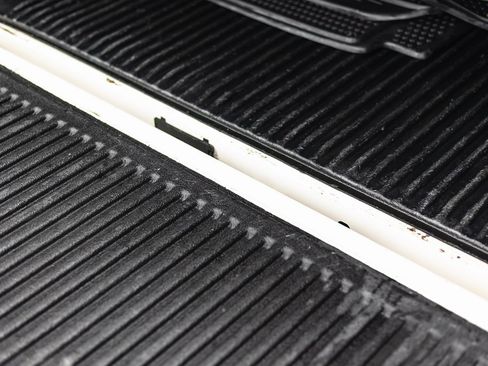 Used 2018 RAM 1500 Limited image 11