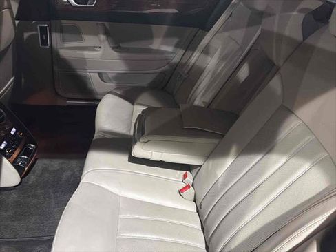 Used 2006 Bentley Flying Spur Flying Spur image 25