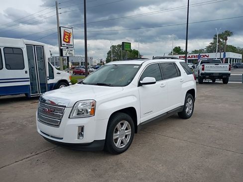 Used 2015 GMC Terrain SLT w/ Open Road Package image 13