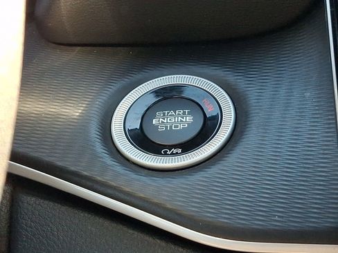 Used 2023 Jeep Grand Cherokee Altitude image 23