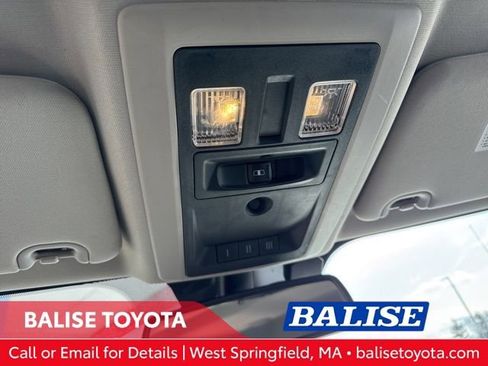 Used 2016 RAM 1500 Laramie w/ Convenience Group image 26