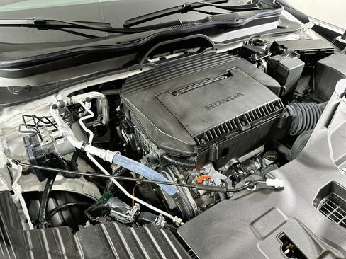Used 2025 Honda Pilot Touring image 26