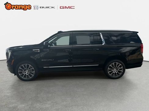 New 2026 GMC Yukon XL Denali w/ Sun & Power Step Package AWD/4WD image 6
