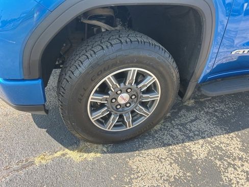 Used 2024 GMC Sierra 1500 AT4 w/ AT4 Premium Package image 10