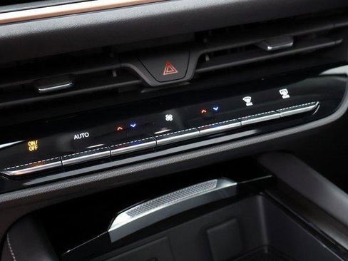 New 2025 Buick Envision Sport Touring image 24