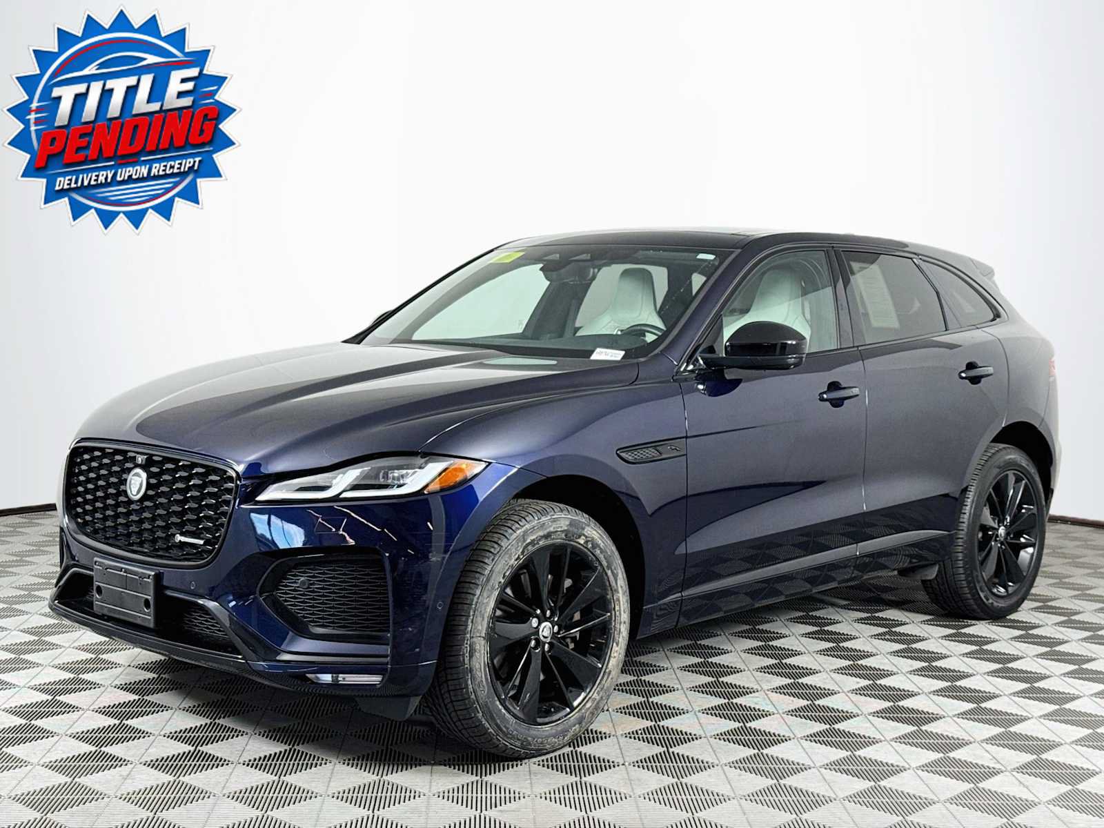 Used 2024 Jaguar F-PACE R-Dynamic S AWD/4WD image 1