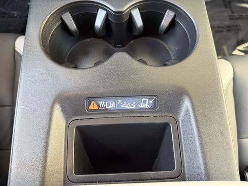 Used 2024 Honda Prologue Touring image 23