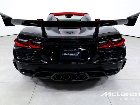 Used 2026 Chevrolet Corvette ZR1 w/ ZR1 Carbon Fiber Aero Package RWD image 8