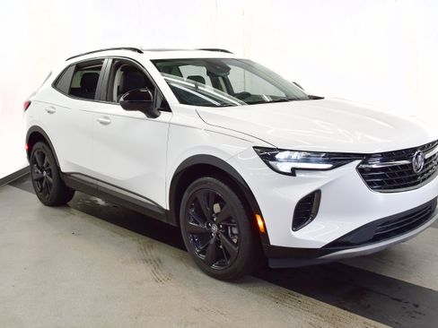 Used 2023 Buick Envision Essence w/ Sport Touring Package image 3