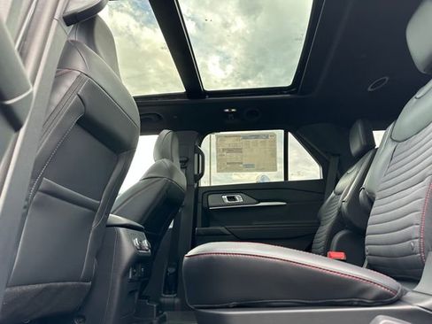New 2025 Ford Explorer ST-Line w/ Premium Package image 20