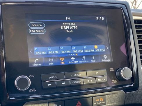 Certified 2024 Nissan Frontier SV w/ Technology Package image 32