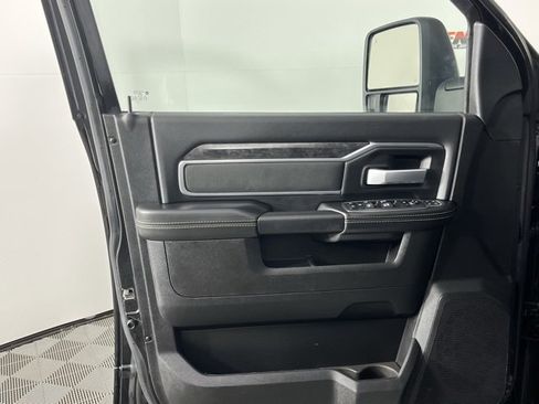 Used 2024 RAM 2500 Big Horn w/ Safety Group image 23