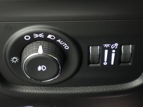 New 2026 Jeep Grand Cherokee L Limited AWD/4WD image 35