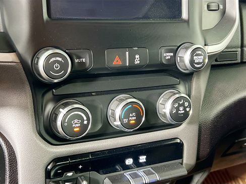 Used 2022 RAM 2500 Big Horn w/ Level A Equipment Group image 27