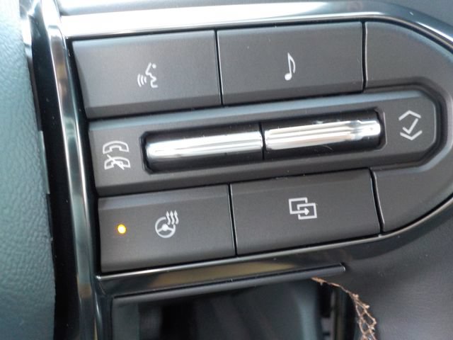 New 2026 GMC Terrain AT4 w/ Technology Package II AWD/4WD image 30