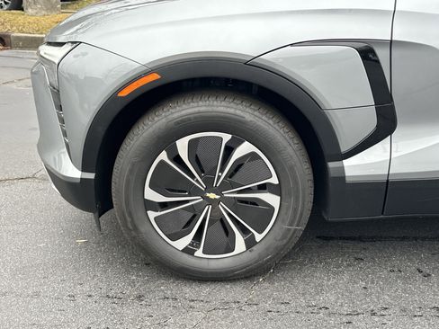 New 2026 Chevrolet Blazer EV LT image 12